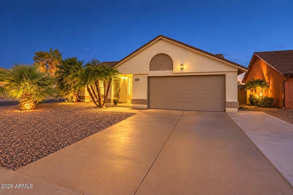3025 E BREMEN Street, Phoenix, AZ 85032 — exterior