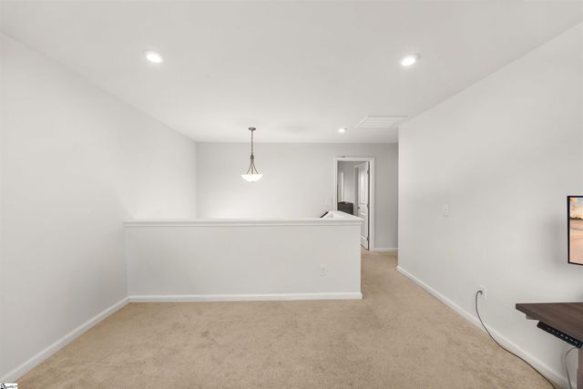 8 Wiltshire Circle, Easley, SC 29642