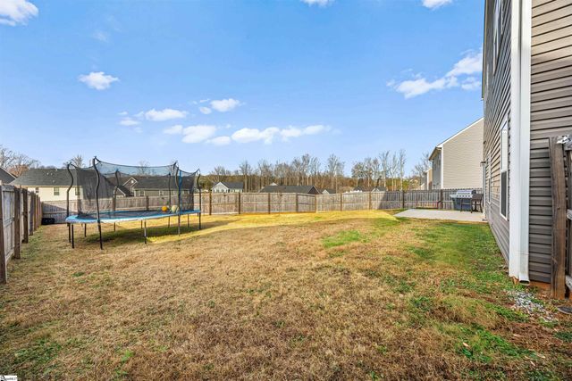 8 Wiltshire Circle, Easley, SC 29642