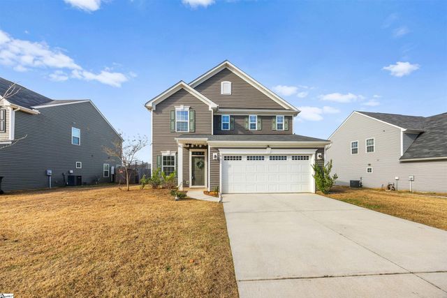 8 Wiltshire Circle, Easley, SC 29642