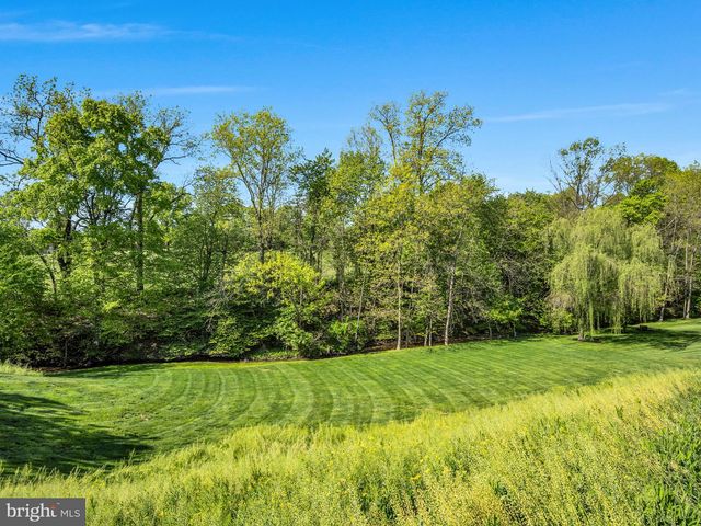 5615 CHARLTON WAY, Mechanicsburg, PA 17050
