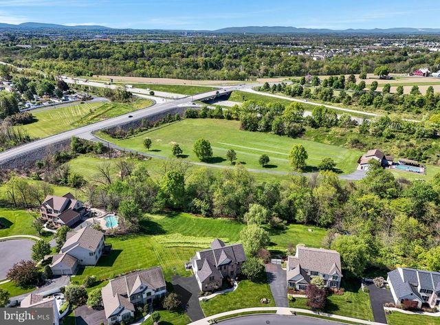 5615 CHARLTON WAY, Mechanicsburg, PA 17050