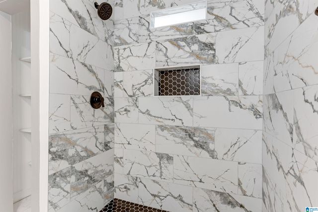 257 FLINT AVENUE, Gardendale, AL 35071