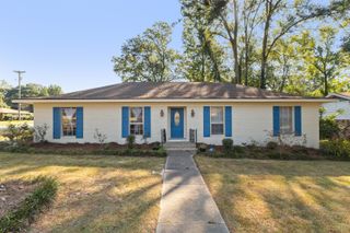 100 Rhodes Dr., Hattiesburg, MS 39402