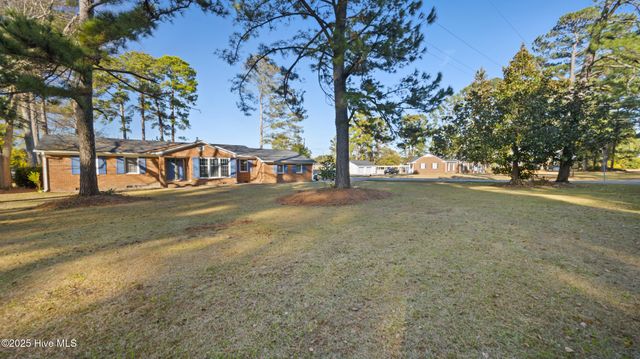 619 Forrest Road, Warsaw, NC 28398