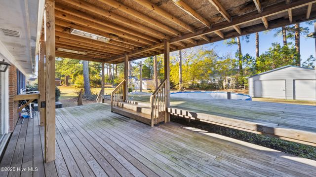 619 Forrest Road, Warsaw, NC 28398