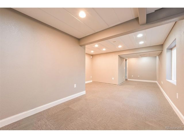 5613 S Elk Ct, Aurora, CO 80016