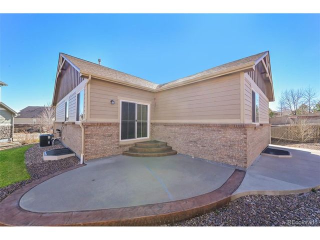 5613 S Elk Ct, Aurora, CO 80016