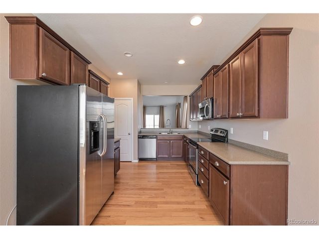 5613 S Elk Ct, Aurora, CO 80016