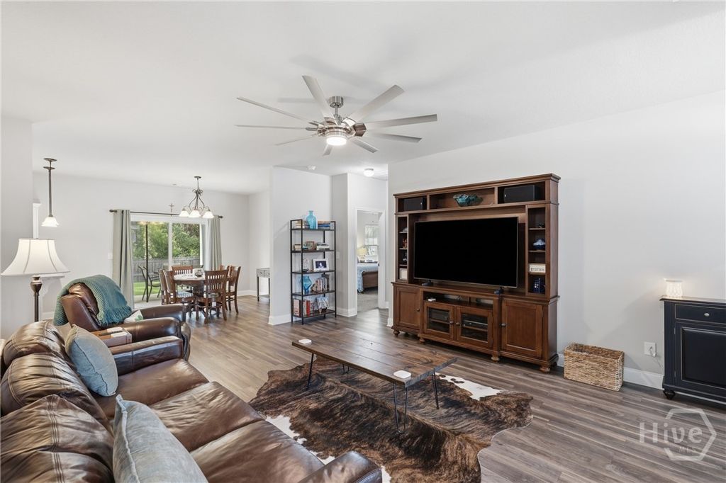 Image 12 of property listing at 203 Timberlake Drive, Guyton, GA 31312