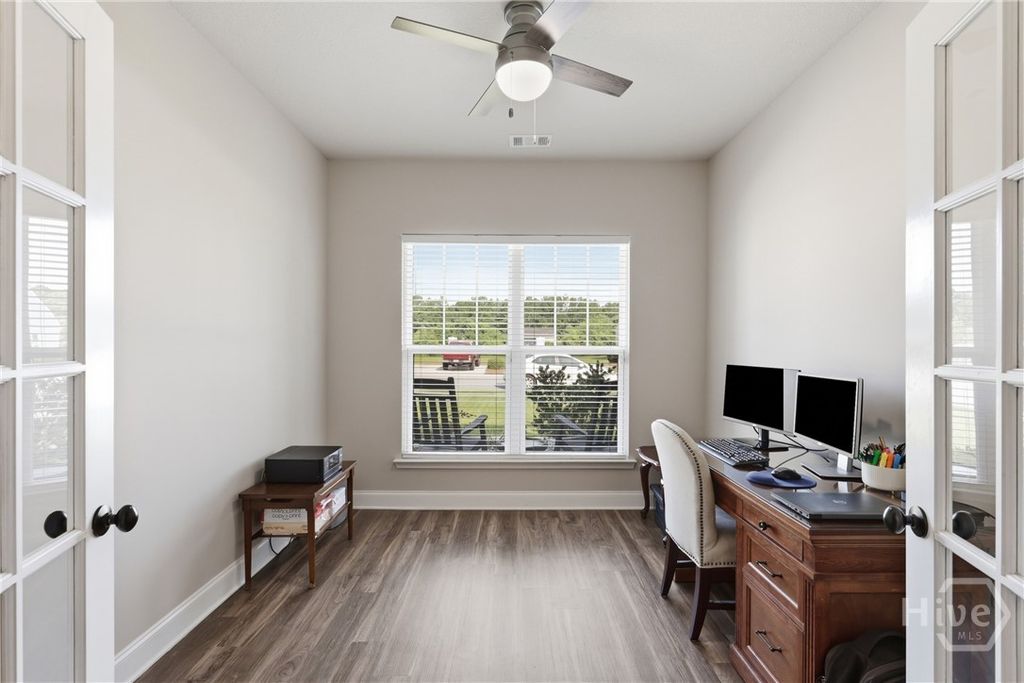 Image 13 of property listing at 203 Timberlake Drive, Guyton, GA 31312