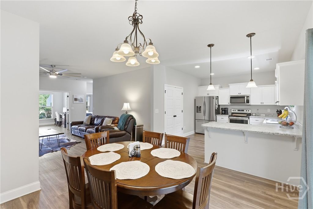 Image 15 of property listing at 203 Timberlake Drive, Guyton, GA 31312