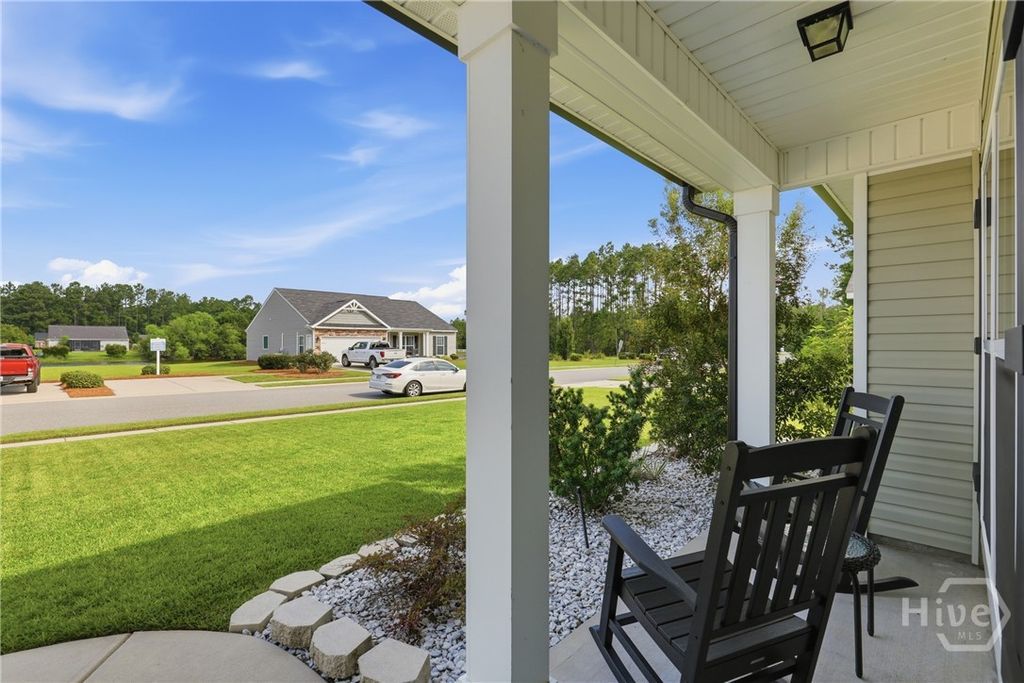 Image 9 of property listing at 203 Timberlake Drive, Guyton, GA 31312