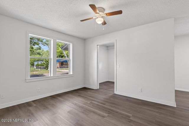3242 DIGNAN Street, Jacksonville, FL 32254