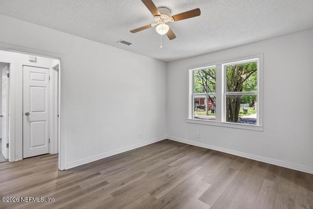 3242 DIGNAN Street, Jacksonville, FL 32254
