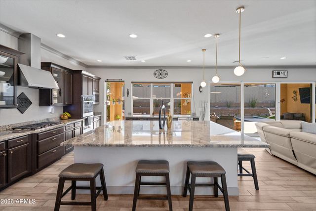 1353 E PASEO Way, Phoenix, AZ 85042