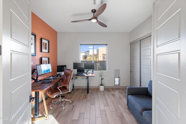 1353 E PASEO Way, Phoenix, AZ 85042