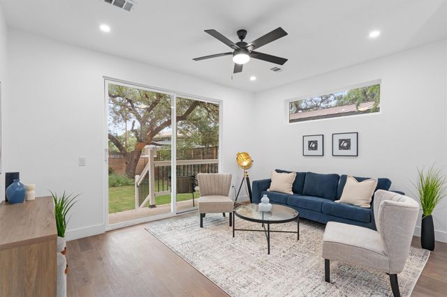 1208 W Oltorf ST B, Austin, TX 78704
