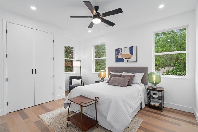 1208 W Oltorf ST B, Austin, TX 78704