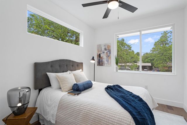 1208 W Oltorf ST B, Austin, TX 78704