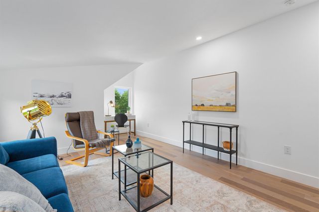 1208 W Oltorf ST B, Austin, TX 78704