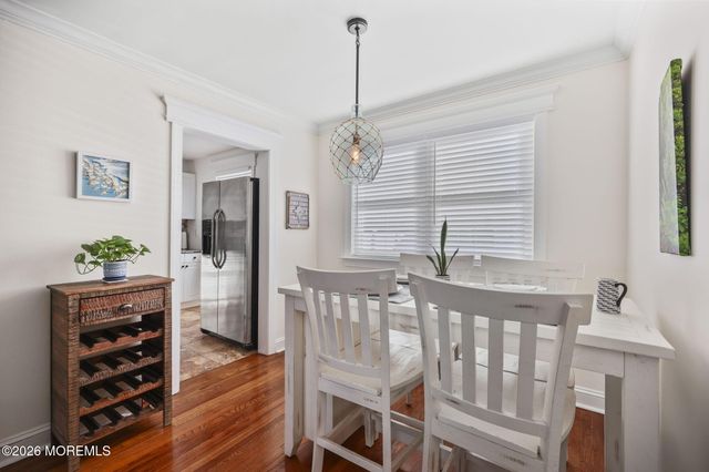 300 Deal Lake Drive 16, Asbury Park, NJ 07712