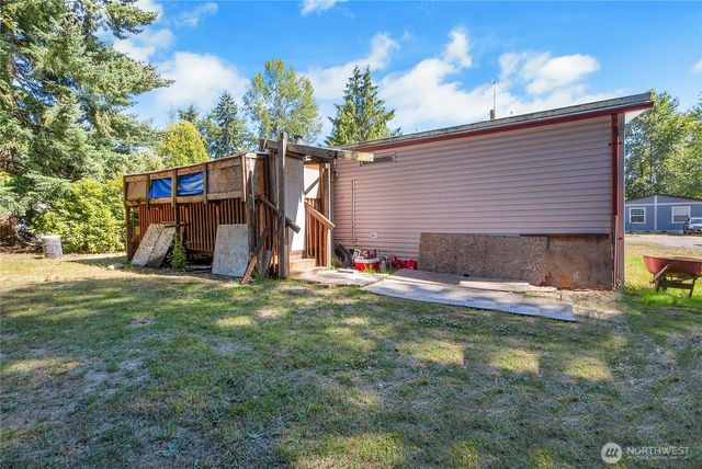 12422 26th Avenue E, Tacoma, WA 98445