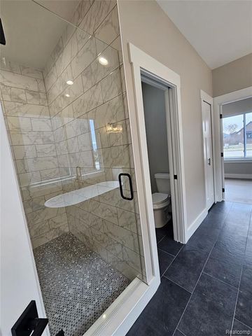 49287 London Bridge Drive, Macomb, MI 48044