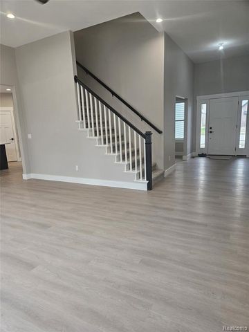 49287 London Bridge Drive, Macomb, MI 48044