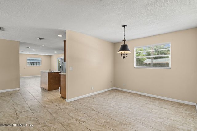 1683 PECAN Court, Orange Park, FL 32073