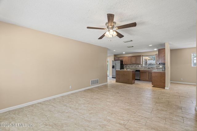 1683 PECAN Court, Orange Park, FL 32073