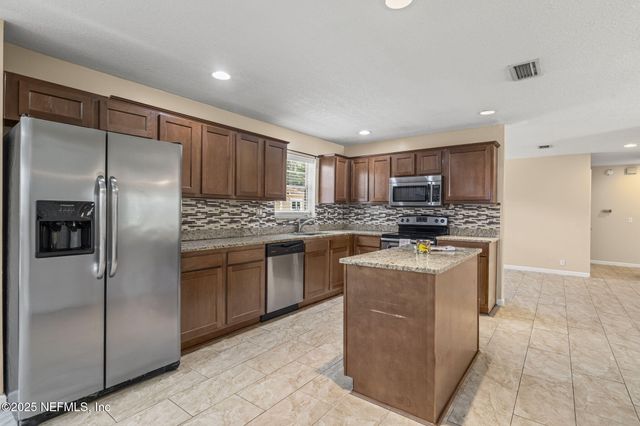 1683 PECAN Court, Orange Park, FL 32073