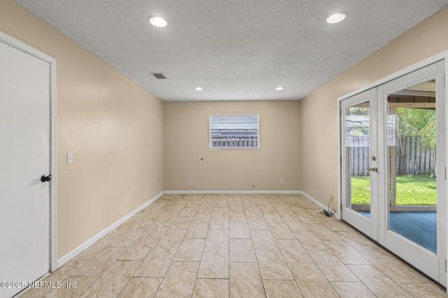 1683 PECAN Court, Orange Park, FL 32073