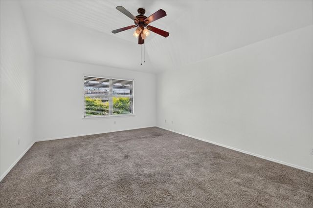 4205 Golden Sunset Court, Fort Worth, TX 76244