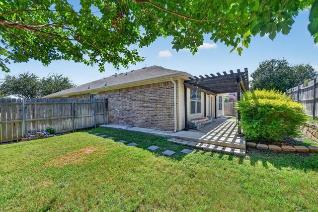 4205 Golden Sunset Court, Fort Worth, TX 76244