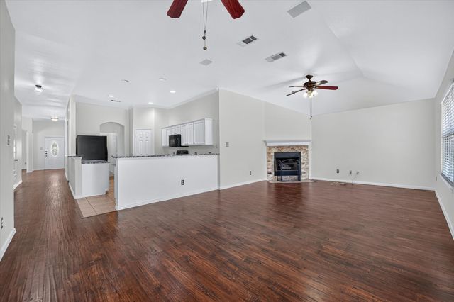 4205 Golden Sunset Court, Fort Worth, TX 76244