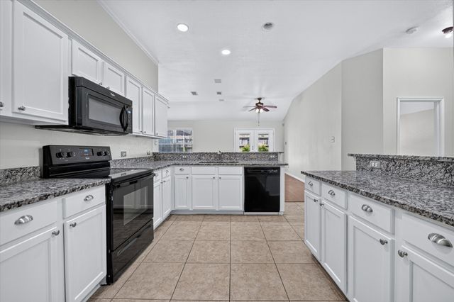 4205 Golden Sunset Court, Fort Worth, TX 76244