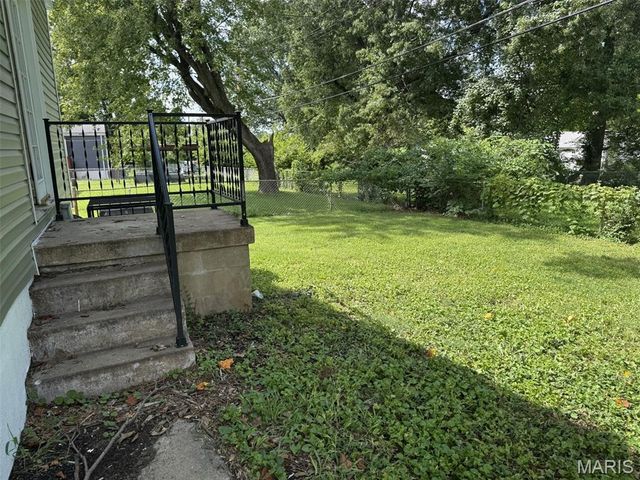 1057 Gabriel Drive, Ferguson, MO 63137