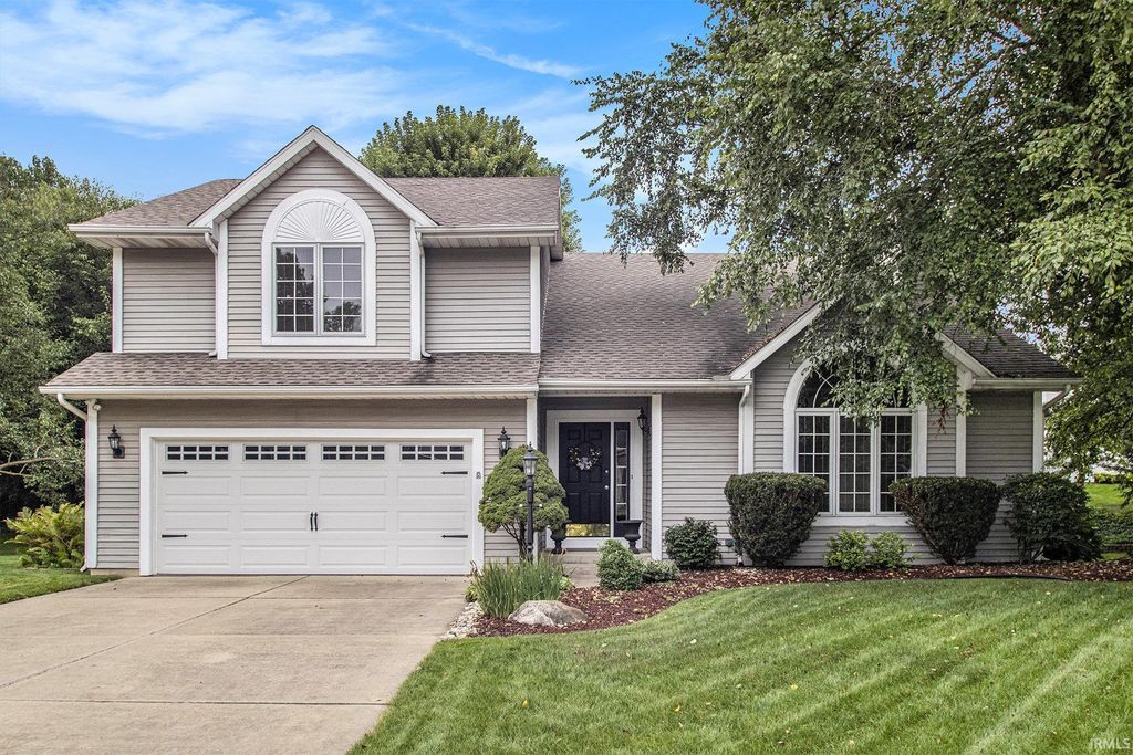 51630 Waterford Lane, Granger, IN 46530