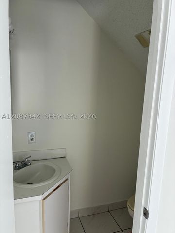 5023 E Society Pl E I, West Palm Beach, FL 33415