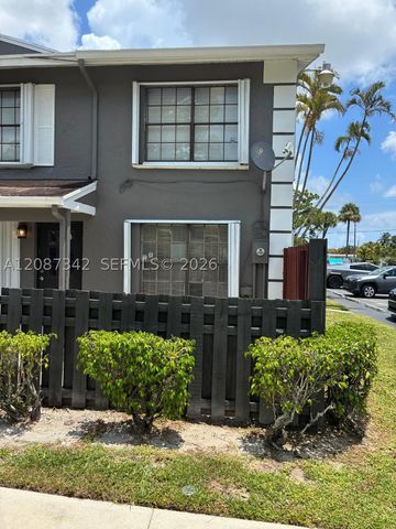 5023 E Society Pl E I, West Palm Beach, FL 33415