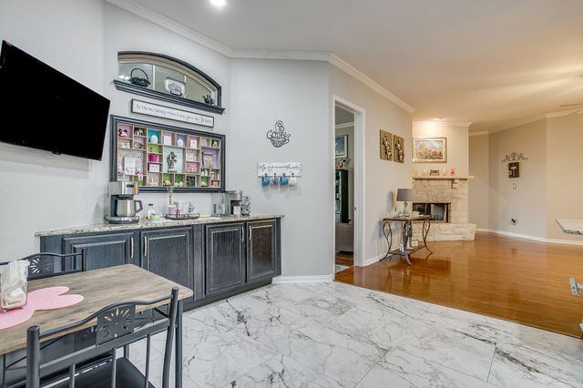 6931 La Cantera Drive, Fort Worth, TX 76108