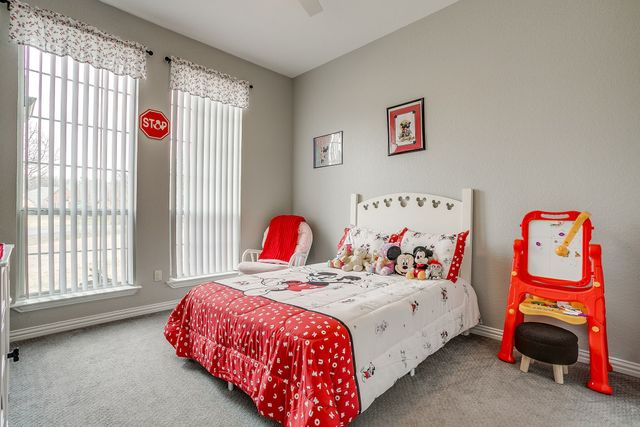 6931 La Cantera Drive, Fort Worth, TX 76108