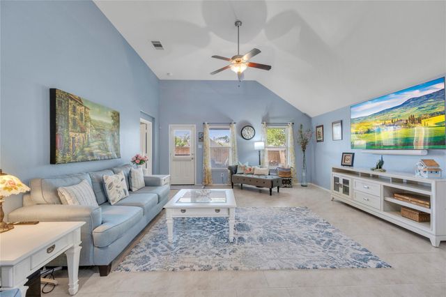 12302 Little Blue Heron Lane, Conroe, TX 77304