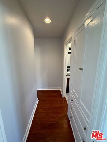 5015 Edgewood Place, Los Angeles, CA 90019