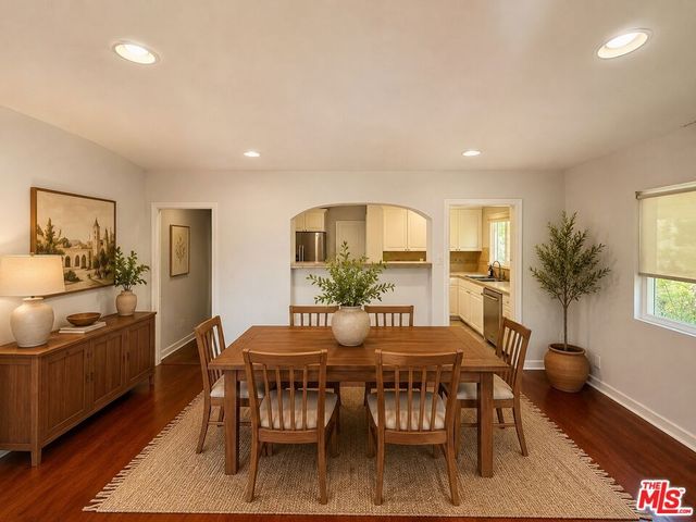 5015 Edgewood Place, Los Angeles, CA 90019