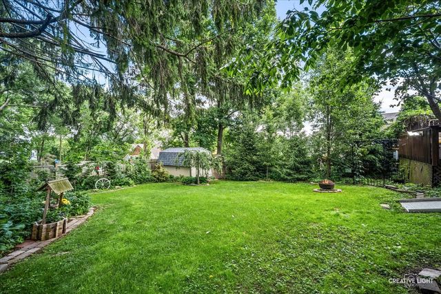 36 Mosedale Street, St. Charles, IL 60174
