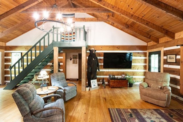 652 Northup Rd, Portland, TN 37148