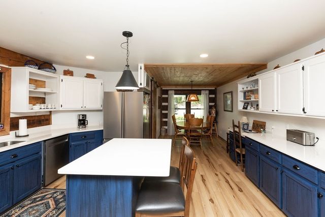 652 Northup Rd, Portland, TN 37148