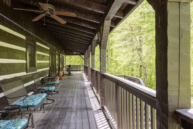 652 Northup Rd, Portland, TN 37148